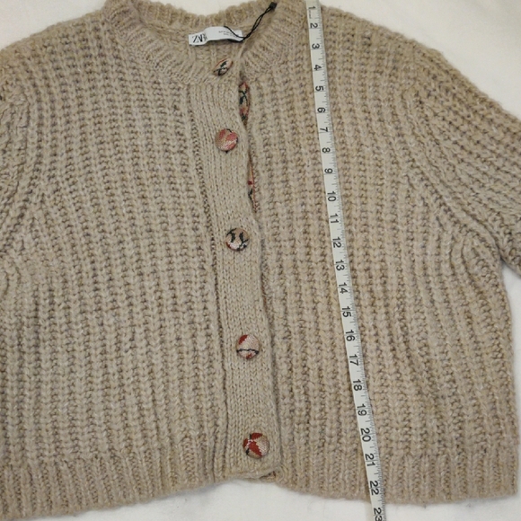 Zara Beige Knit Cardigan - Picture 3 of 14